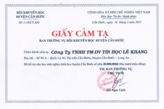 Công ty Lê Khang tặng 50 suất học bổng (T1-2011)